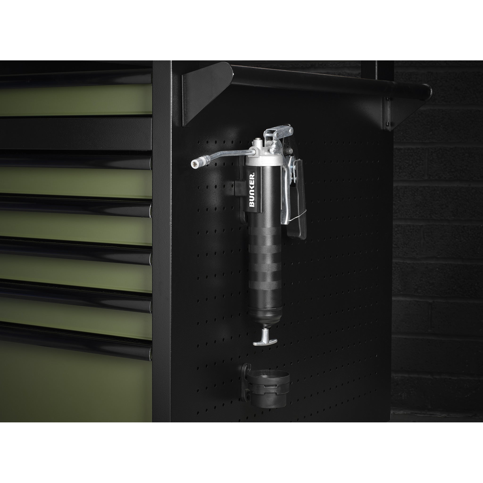 BUNKER Magnetic Grease Gun Holder and Drip Tray